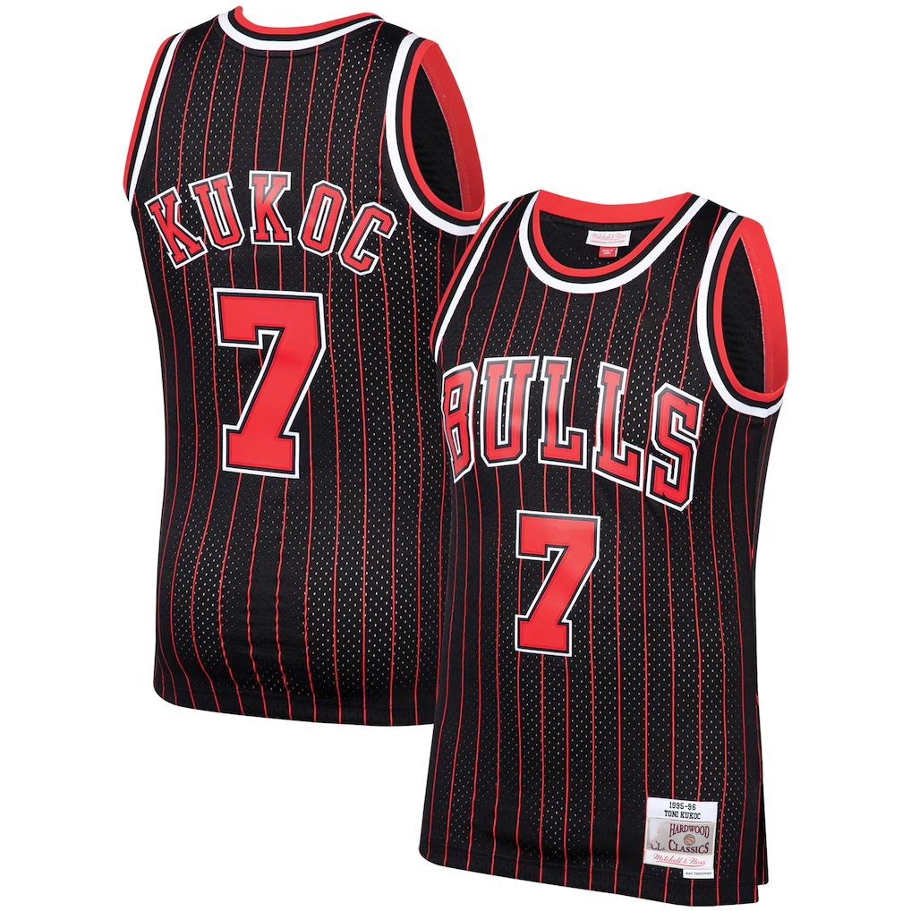 Fenge C.Bulls #7 Toni Kukoc Mitchell & Ness Black 1995-96 Hardwood Classics Swingman Jerseys